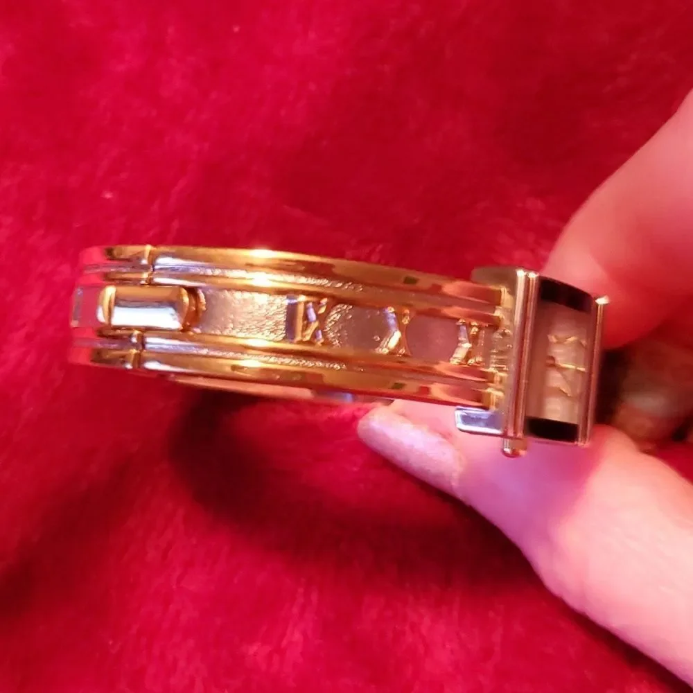 Gruen GR7855 Bangle Clamp Bracelet Watch Atlas Roman Numerals Band Looks Tiffany